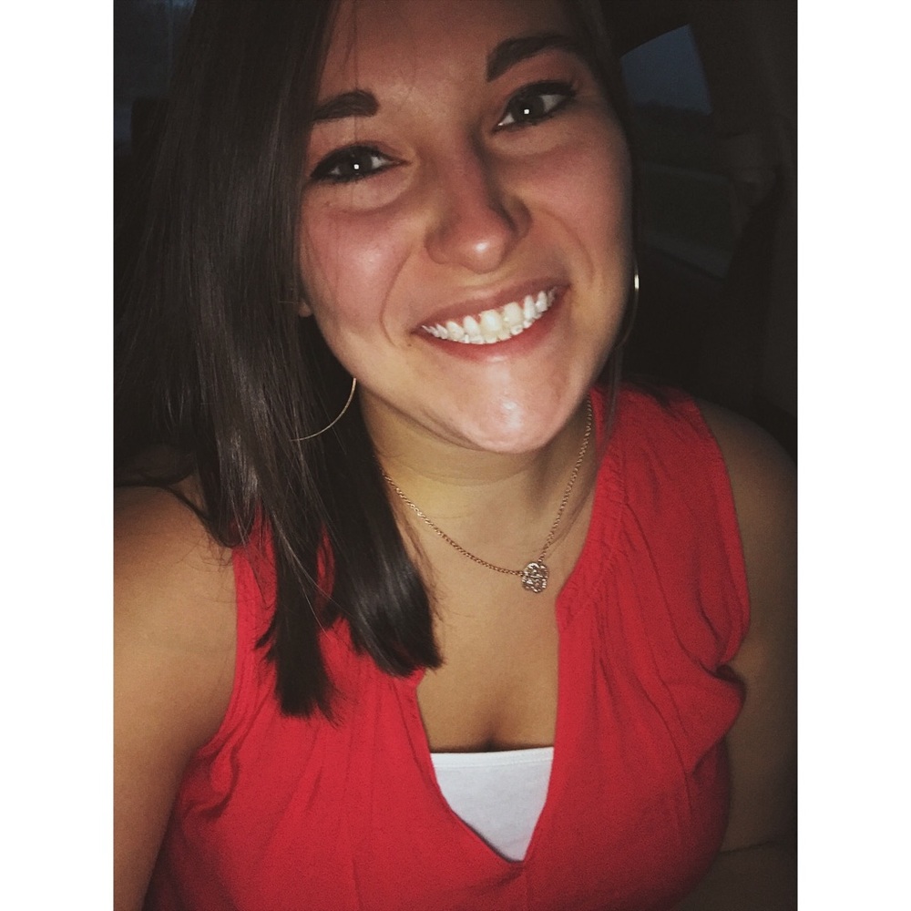 Meet your Posher, Hannah